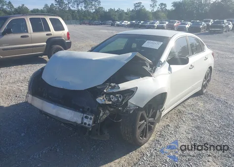 2017 Nissan Altima 2.5 Sr from USA, damaged, VIN 1N4AL3AP6HC208487